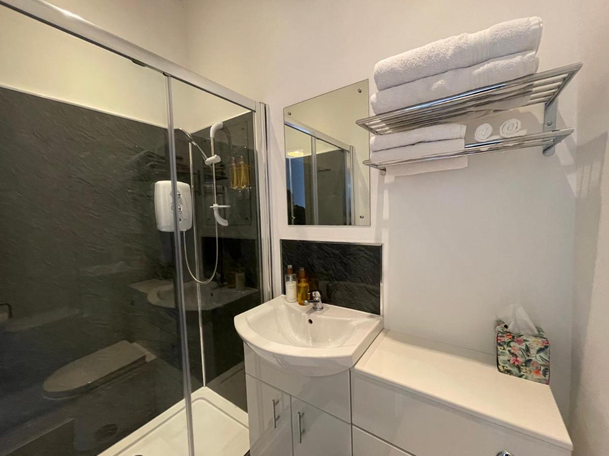 אייר Blackburn Villa B&B מראה חיצוני תמונה
